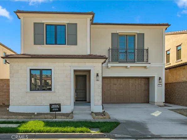 457 Treeline, Irvine, CA 92602
