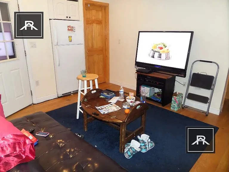 1803 Beacon St #4 — Photo 15