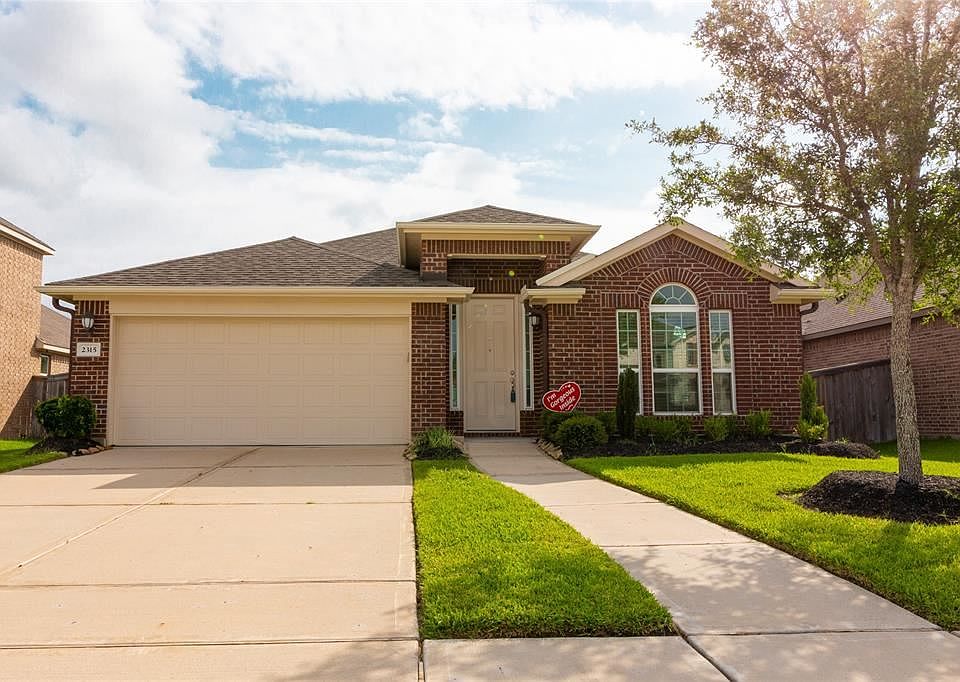 1st image of 2315 Newton Branch Ln