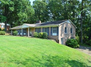 303 Lakewood Dr, Lexington, NC 27292