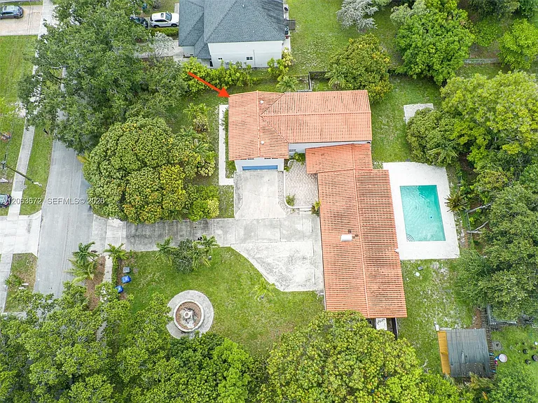 5613 Pierce St — Photo 36