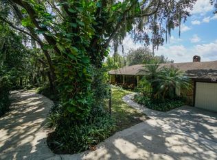 776 Saxon Blvd, Deltona, FL 32725