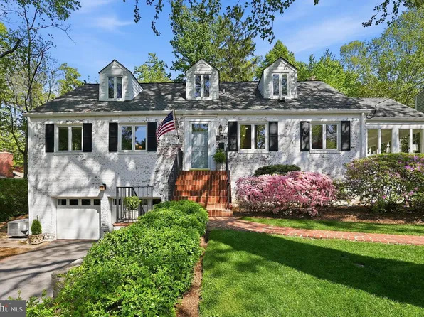 3808 30th Rd N, Arlington, VA 22207