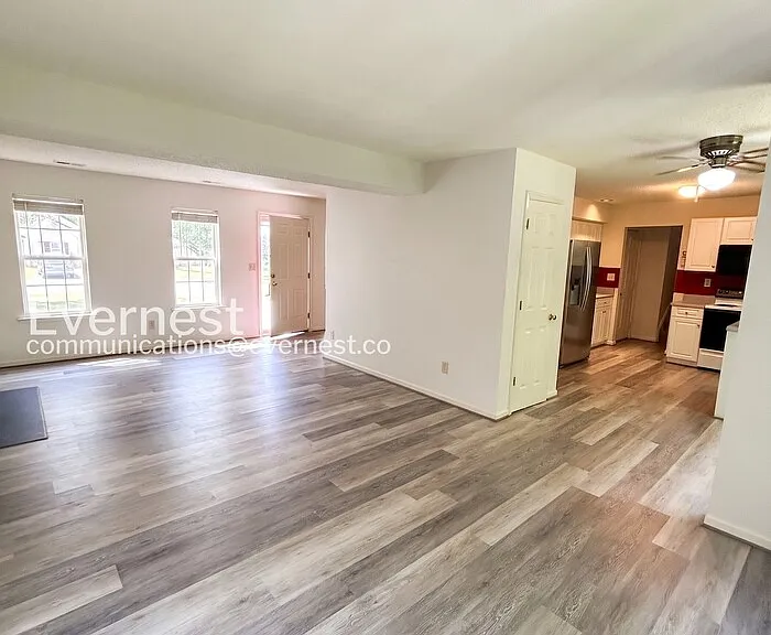 3985 Longhill Station Rd — Photo 4