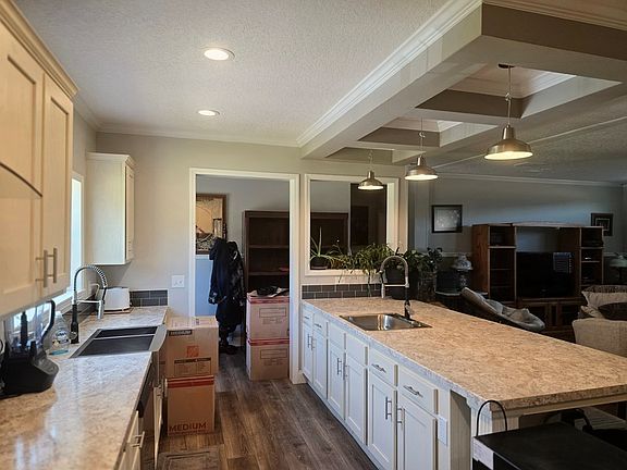 5th image of 35B Tyler Rd