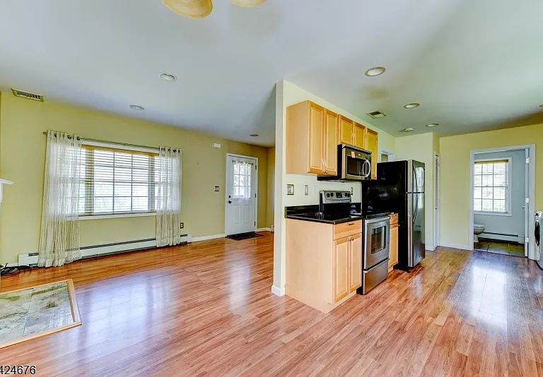 64 Hilltop Trl — Photo 14