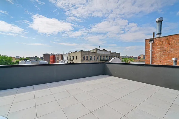 Rented by Nest Seekers International | media 15