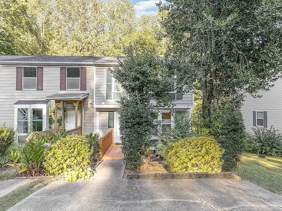 1140 Villa Green Ct