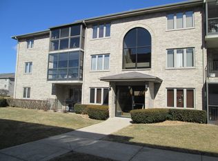 13950 E Leamington Dr UNIT 201, Crestwood, IL 60445