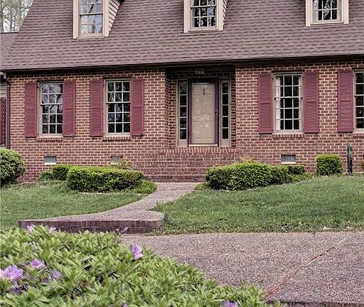 3rd image of 136 Horseshoe Dr