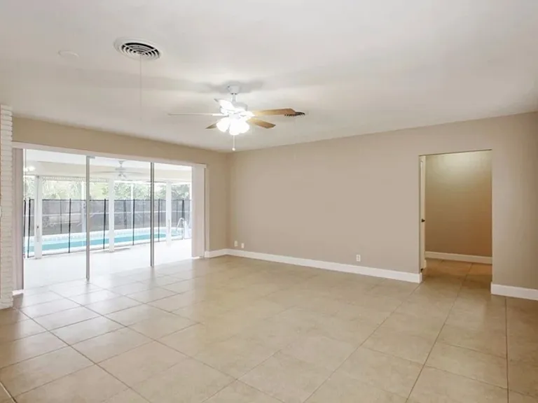 805 Mattox Ct #1 — Photo 4