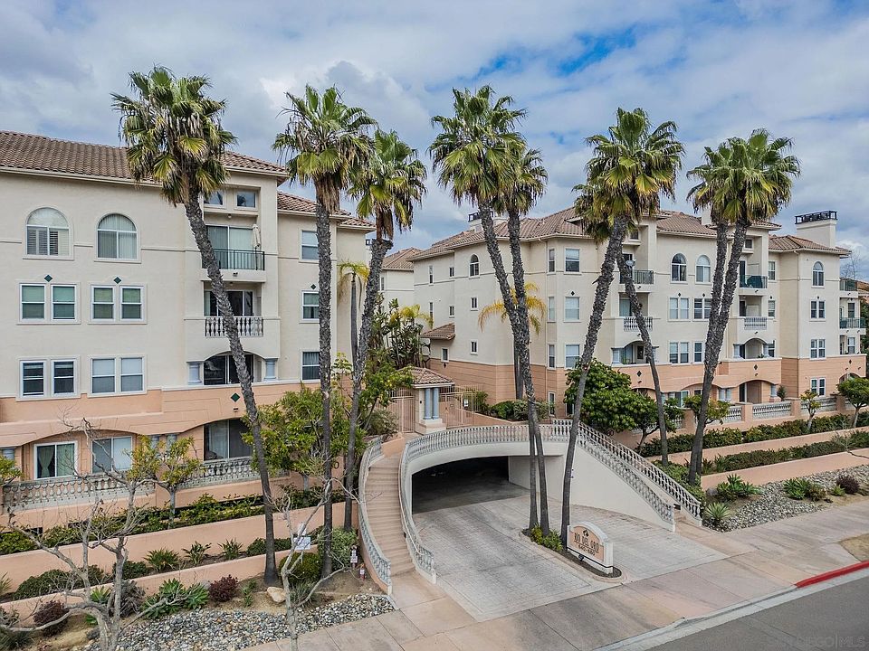 1st image of 640 Camino De La Reina #1106