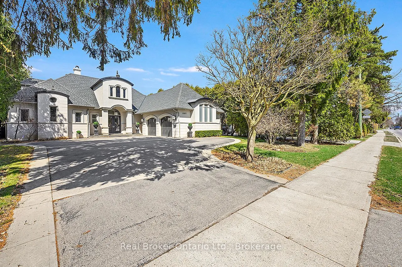 4507 Lakeshore Rd photo 1