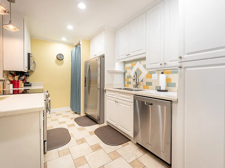 850 Mallery St #W3 — Photo 6
