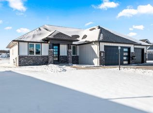 302 Kerrigan Dr, Wrightstown, WI 54180