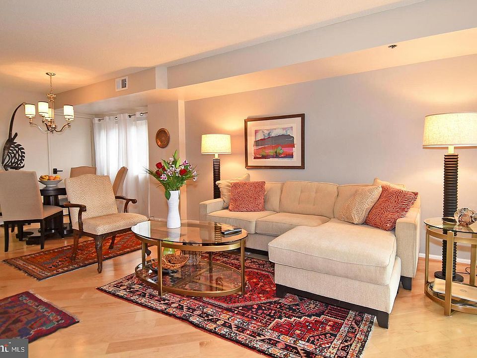 1st image of 900 N Stafford St APT 1809