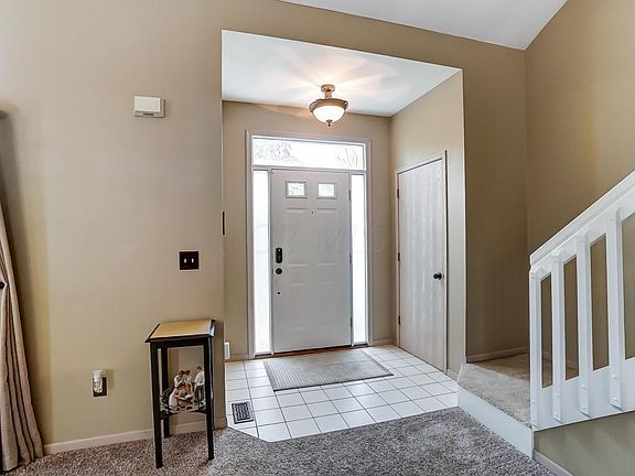 4th image of 6108 Wentworth Ct