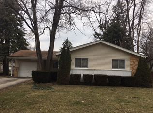 510 Milan Ln, Hoffman Estates, IL 60169