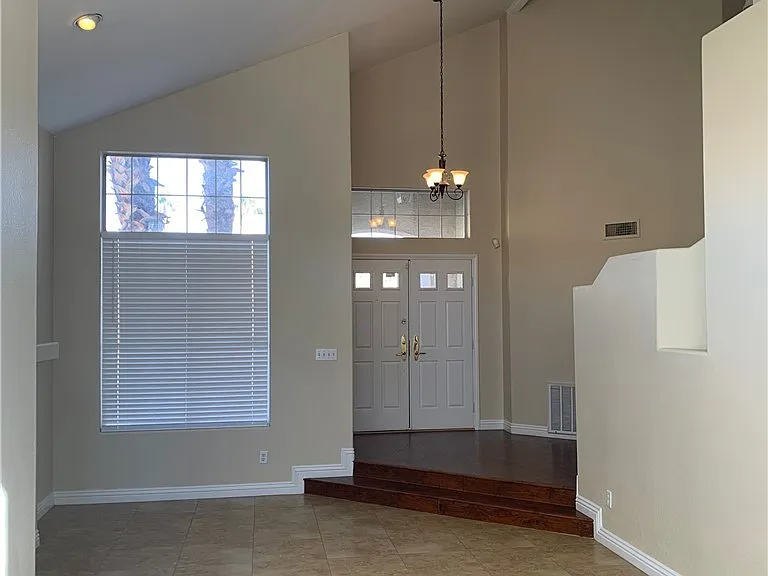 8441 Bay Point Dr — Photo 3