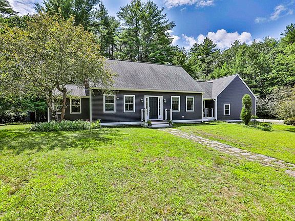 2nd image of 54B Oak Hill Road