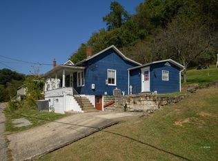 5 Oak St, Pomeroy, OH 45769