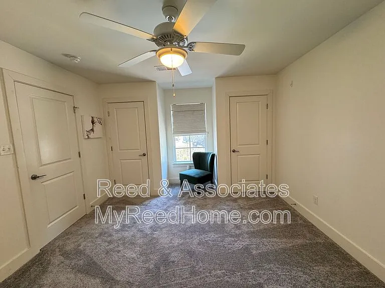1080 Blythe St — Photo 7