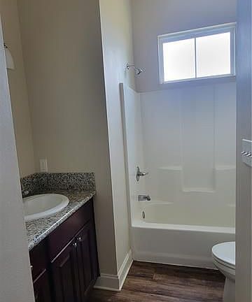 5th image of 4903 Lonely Oak Dr #4903