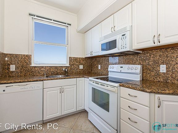 3rd image of 1152 Union St #702