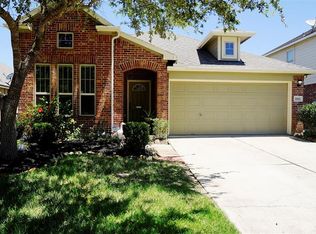 2811 Silver Ridge Ct, Rosharon, TX 77583