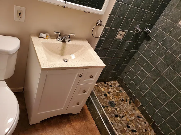 1663 Lakeshore Dr — Photo 12
