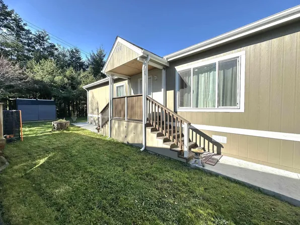 1021 Glendale Dr Space 31, McKinleyville, CA 95519