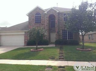 5204 Bay View Dr, Fort Worth, TX 76244