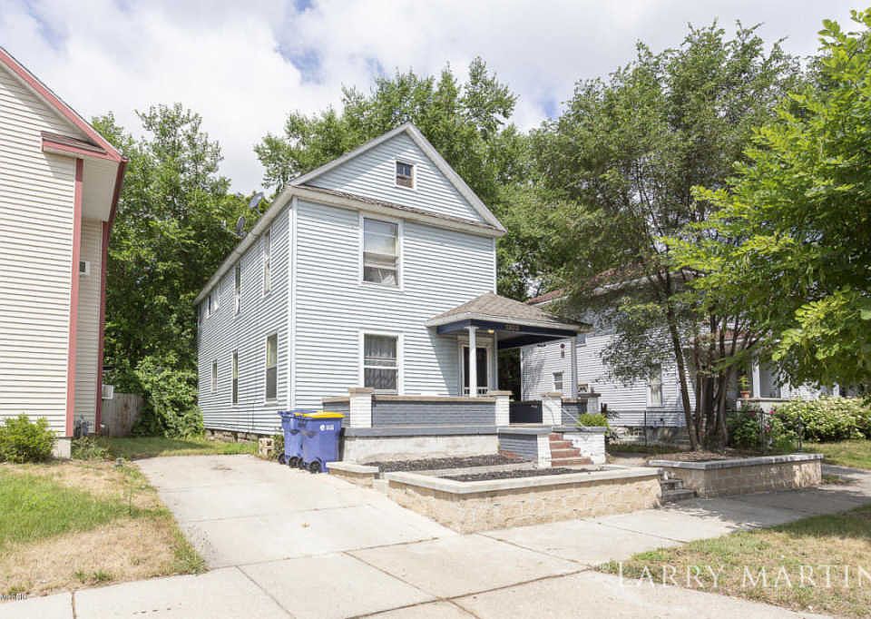 1st image of 1303 Prospect Ave SE