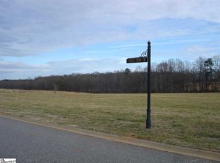 202 Gano Dr, Woodruff, SC 29388