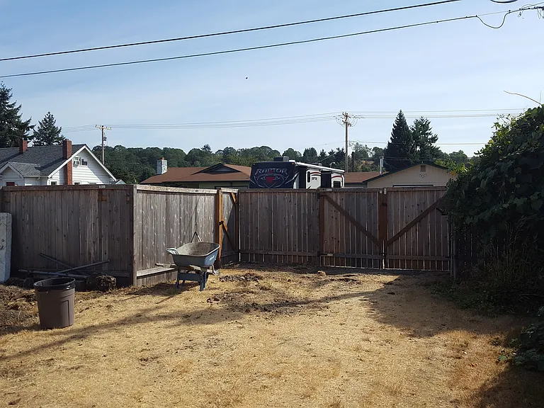6029 S Junett St — Photo 3