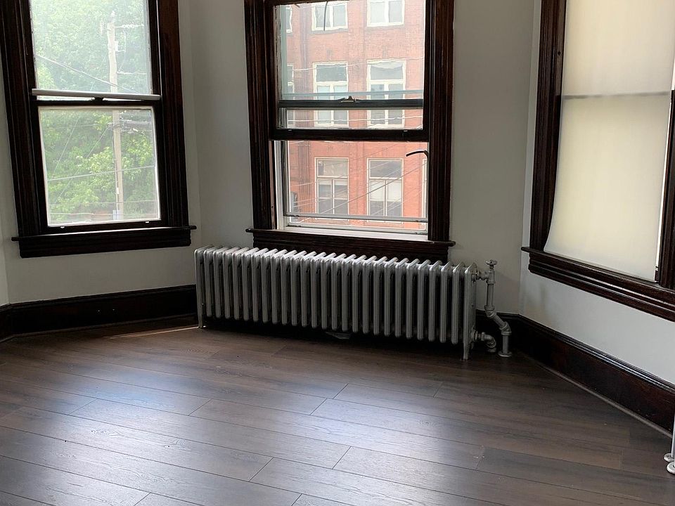 2nd image of 10 Rowe Ave #2