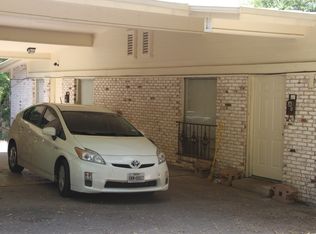 807 Robert E Lee Rd #DUPLEX, Austin, TX 78704