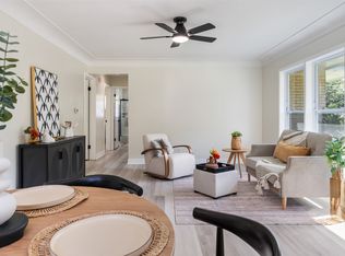 3205 Madison Ave, Des Moines, IA 50310