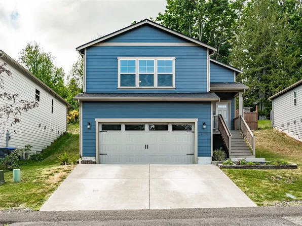 25681 NE School House Place, Kingston, WA 98346