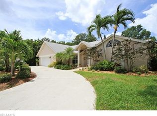 8321 Casa Del Rio Ln, Fort Myers, FL 33919