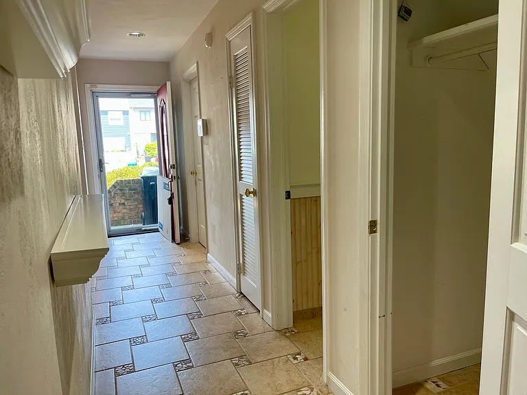 2402 Whaler Ct — Photo 11