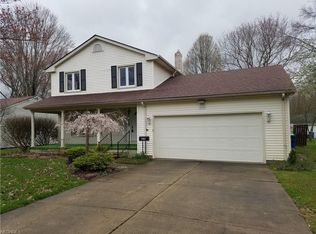 349 Westview Ave, Hubbard, OH 44425