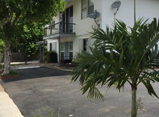 1030 S A St #B, Lake Worth, FL 33460