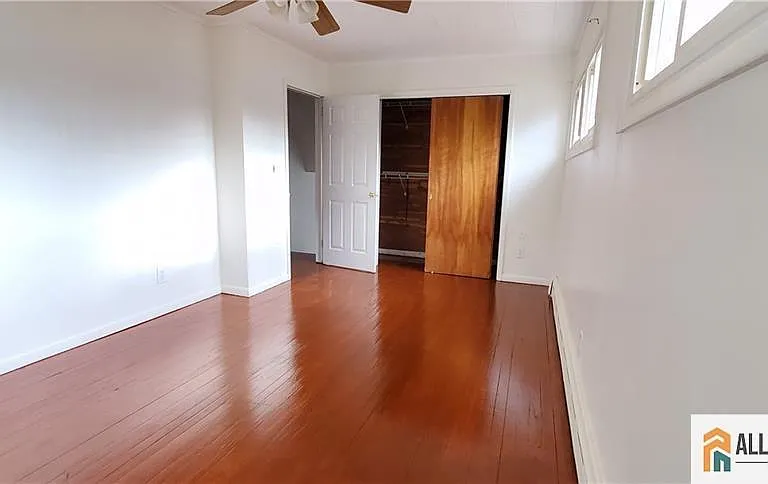 40 Beverly Ave — Photo 10