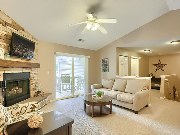 4th image of 2208 Lenox Oval