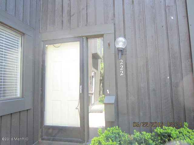 222 Lochcarren Ct photo 1