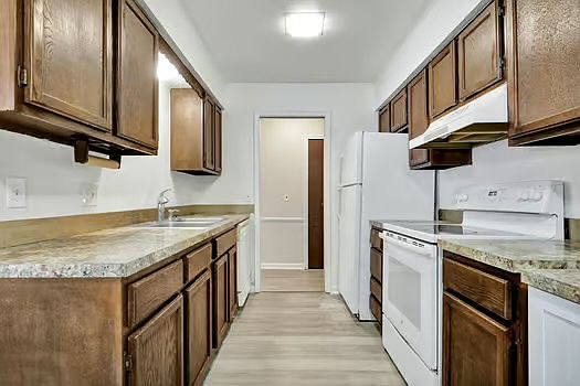 4th image of 6164 Cobblers Dr APT 90