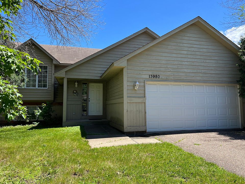 1st image of 13980 Driftwood Ln