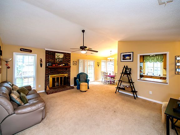 4th image of 7422 Coffey Creek Dr
