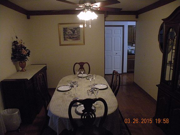 4th image of 45414 Harriet Ct